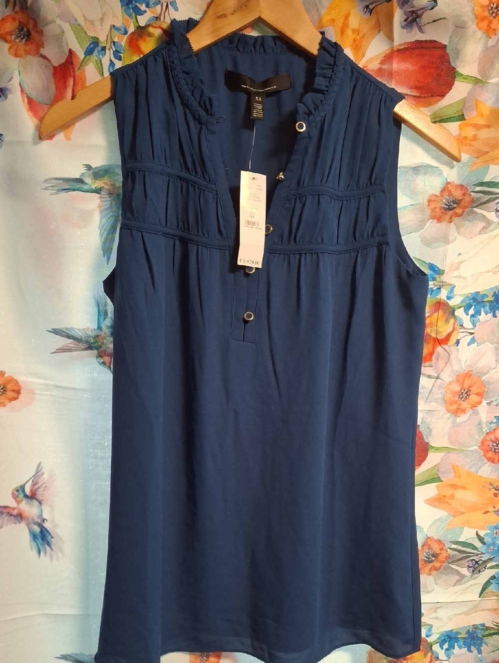 New Whiye House Black Matket Navy Sleeveless Ruffle-Yoke Henley Top Size Xs